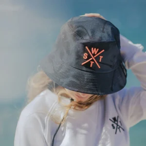 Bob Razor - Tropical Noir