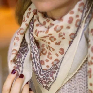 Foulard en laine – Bindi Atelier