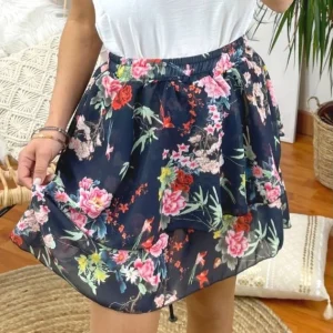 Jupe courte en voile fleuri