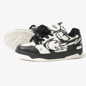 Sneakers Contrast Color Star